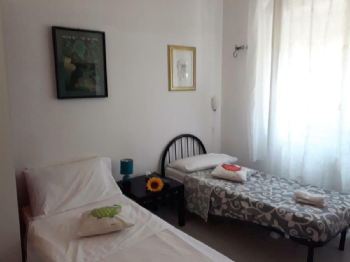 Bed In Siena Hotel Tognazza Bagian luar foto